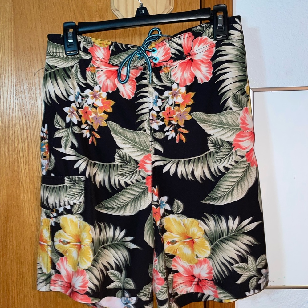 Flower Hawaiian Swim Trunks